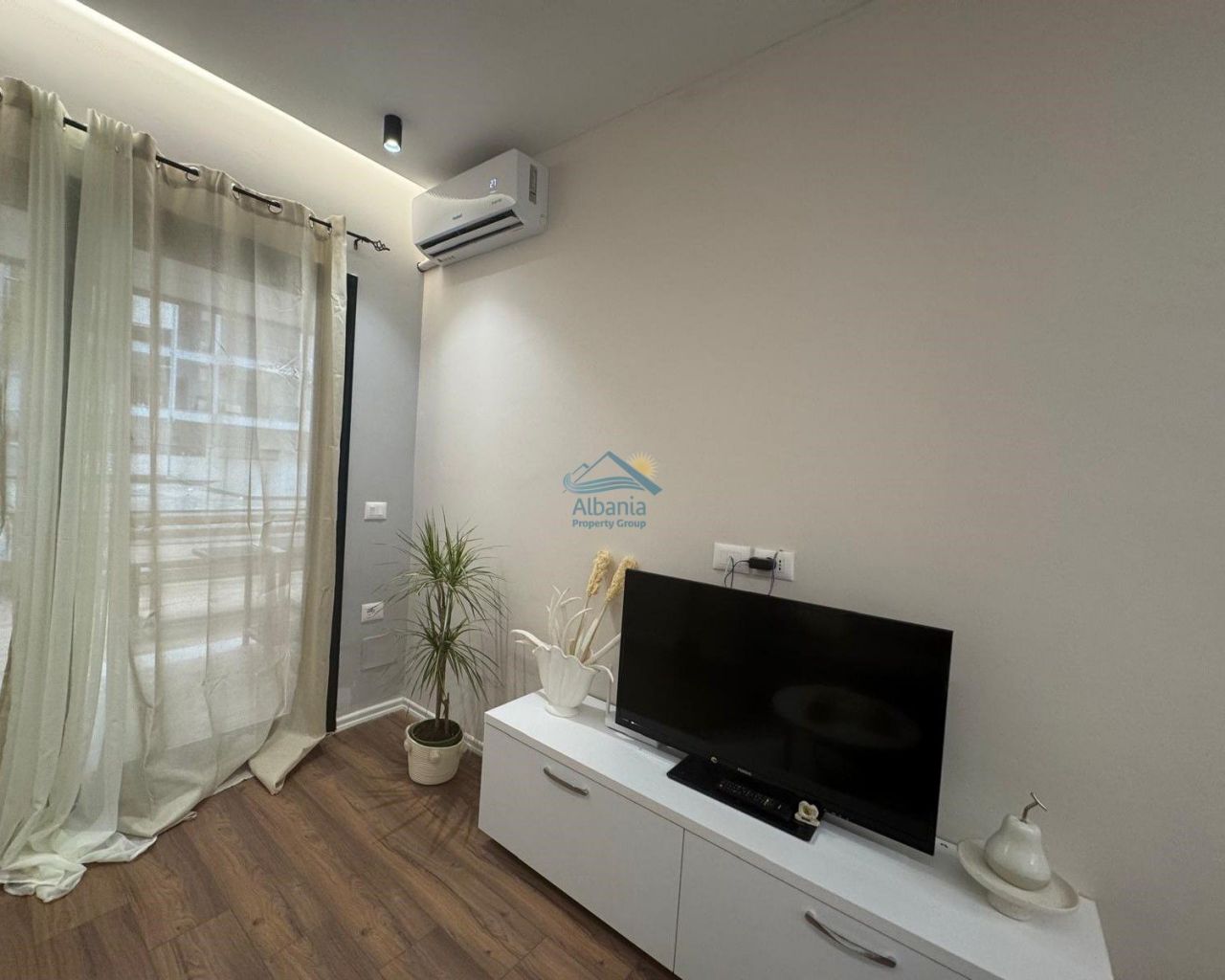 Albania Real Estate For Rent In Vlora, Albania